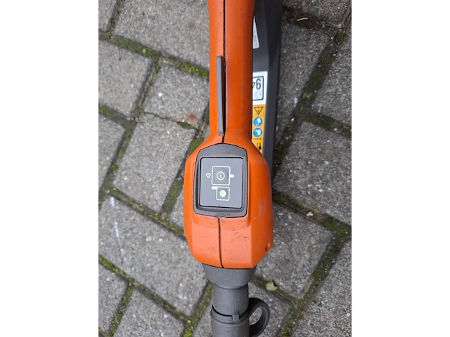 Accu stokheggenschaar, husqvarna, 520i ht4 - afbeelding 7 van  7