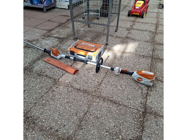 Accu stokheggenschaar stihl, hla 66, bouwjaar 2023 - afbeelding 1 van  8