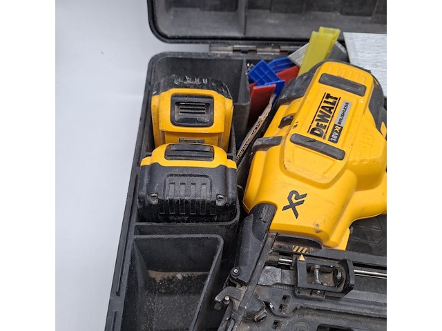 Accu tacker, dewalt, dcn660, 2015 - afbeelding 10 van  11