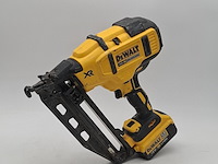 Accu tacker, dewalt, dcn660, 2015 - afbeelding 1 van  11