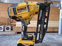 Accu tacker dewalt, dcn660 brushless - afbeelding 2 van  7