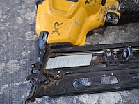 Accu tacker dewalt, dcn660 brushless - afbeelding 7 van  7