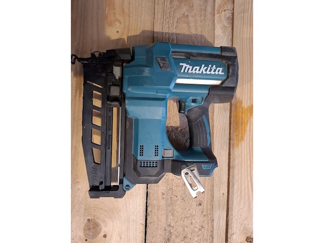 Accu tacker makita, dbn600, bouwjaar 2021 - afbeelding 7 van  8