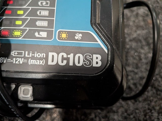 Accu tegelsnijder makita, cc301d, bouwjaar 2024 - afbeelding 4 van  12