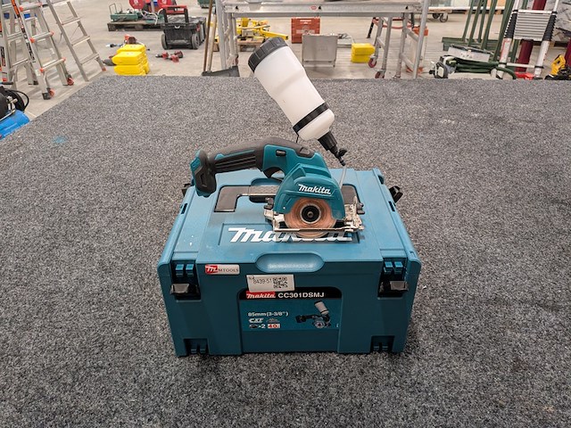 Accu tegelsnijder makita, cc301d, bouwjaar 2024 - afbeelding 1 van  12