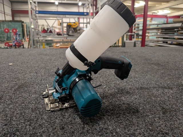 Accu tegelsnijder makita, cc301d, bouwjaar 2024 - afbeelding 8 van  12