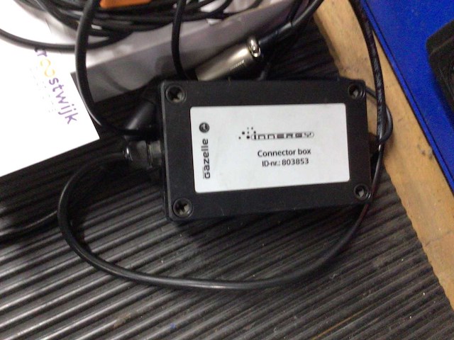 Accu test/laad apparatuur(4x) - afbeelding 5 van  5