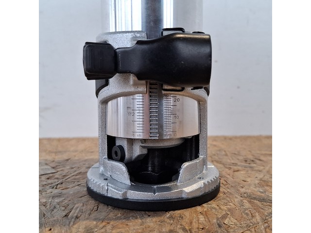 Accu trimmer, blauw - afbeelding 14 van  14