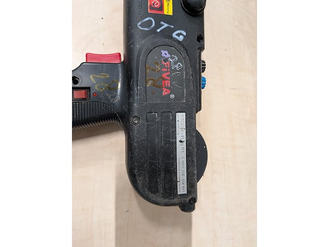 Accu vlechtmachine voor bewapening en vloerverwarming, fivea, rt308, 2014 - afbeelding 3 van  10