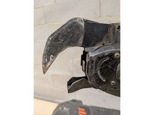 Accu vlechtmachine voor bewapening en vloerverwarming, kyocera, tjep ep 40 - afbeelding 2 van  15