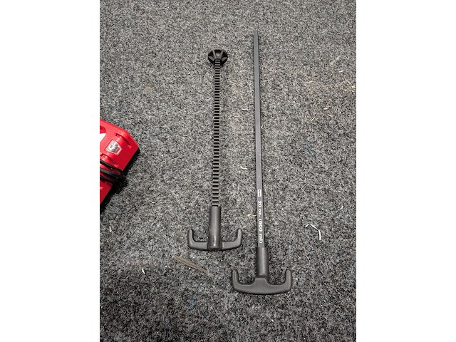 Accu worsten kitspuit milwaukee, c18 pcg, bouwjaar 2022 - afbeelding 4 van  12