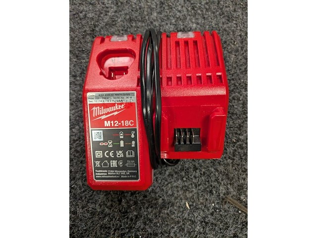 Accu worsten kitspuit milwaukee, c18 pcg, bouwjaar 2022 - afbeelding 11 van  12