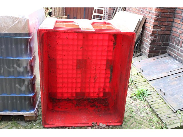 Accubak afm. 120 x 80 x 73 cm. - afbeelding 1 van  3