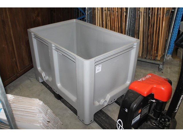 Accubak met afmeting 80 x 120 x 80 cm. - afbeelding 1 van  3