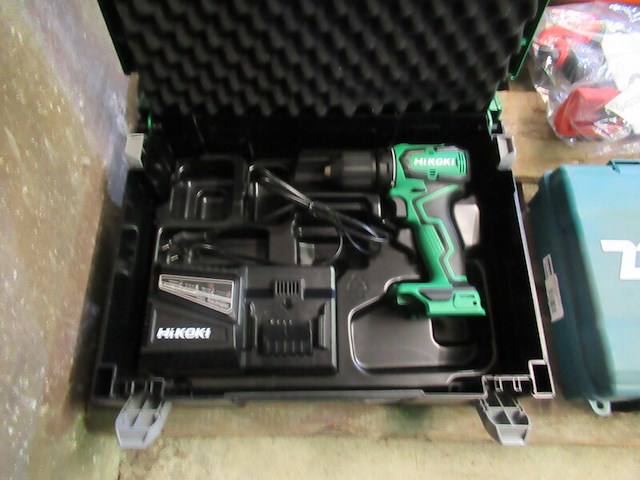 Accuboormachine (body)+ lader hikoki, ds 18dd - afbeelding 2 van  2