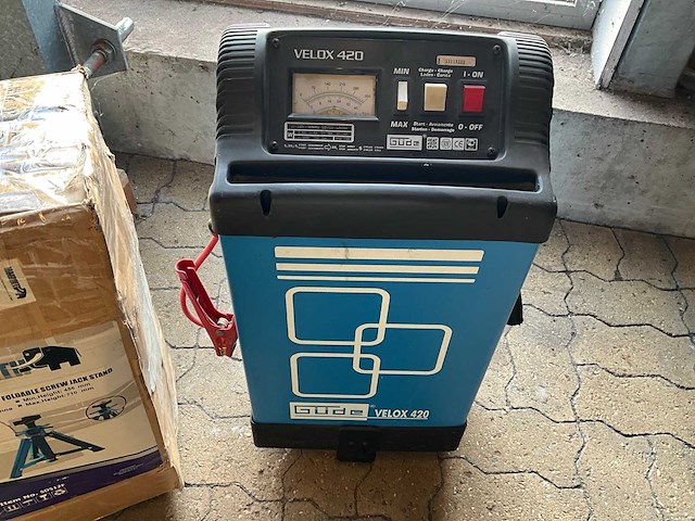 Acculader & 12t assteun - afbeelding 3 van  6