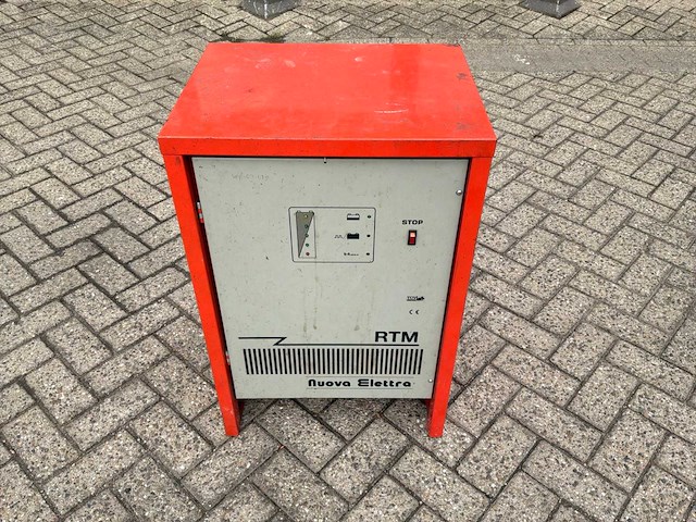 Acculader 48v 60ah - afbeelding 1 van  5