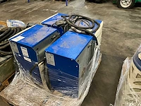 Acculader (4x) - afbeelding 1 van  3