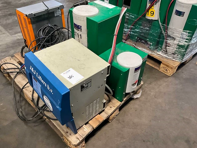 Acculader (5x) - afbeelding 2 van  6