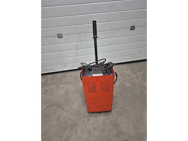 Acculader 6-12-18-24v 40a - afbeelding 1 van  4