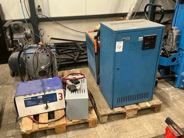 Acculader (6x) - afbeelding 2 van  6