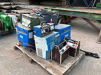 Acculader (7x) - afbeelding 1 van  5