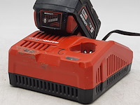 Acculader en accu, milwaukee, m12-18fc - afbeelding 4 van  6