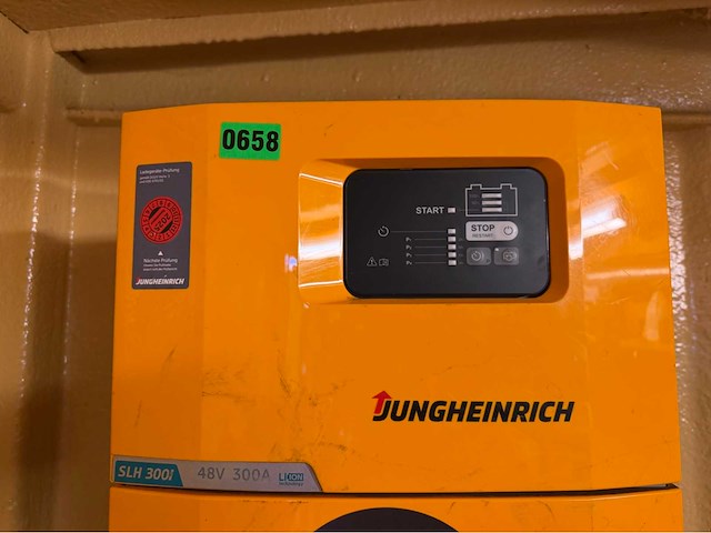 Acculader jungheinrich li-ion lithiumlader slh300 12/2021 48v 300a - afbeelding 6 van  7