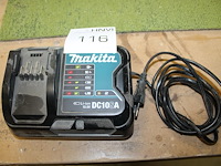 Acculader makita dc10sa. - afbeelding 1 van  1