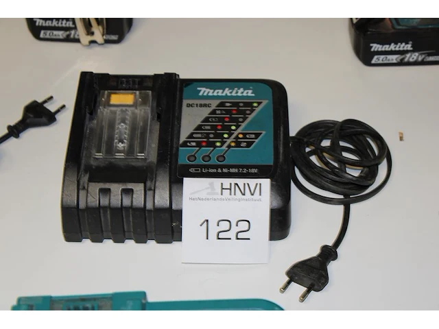 Acculader makita dc18rc - afbeelding 1 van  2
