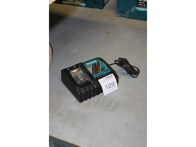 Acculader makita dc18rc - afbeelding 2 van  2