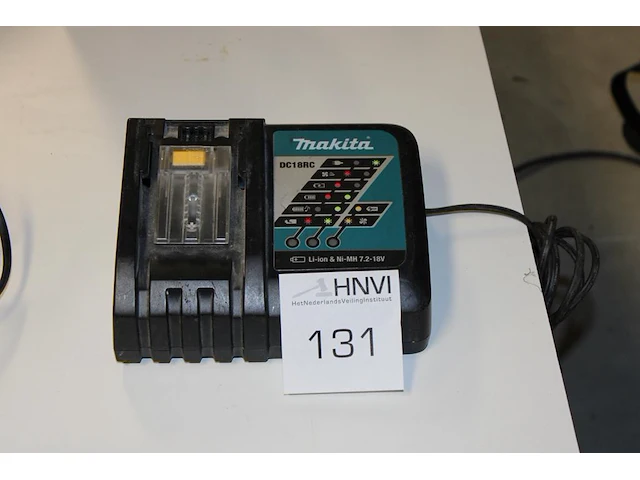 Acculader makita dc18rc - afbeelding 1 van  2