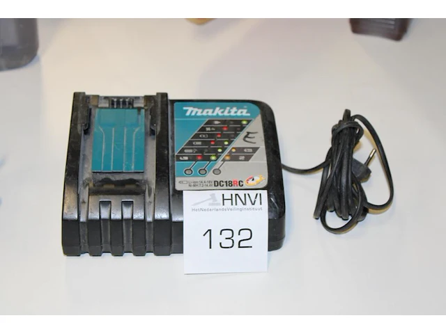 Acculader makita dc18rc - afbeelding 1 van  2