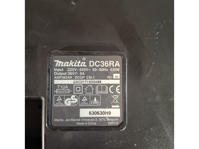 Acculader, makita, dc36ra - afbeelding 3 van  3