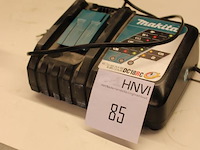 Acculader makita. - afbeelding 2 van  2