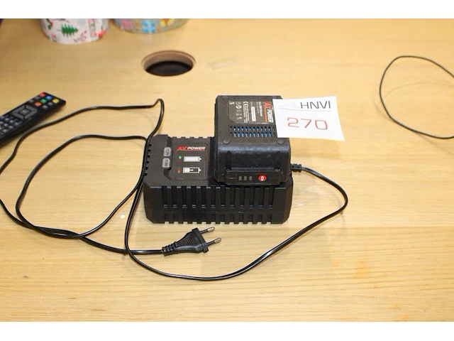 Acculader met accu ax power 20v - afbeelding 1 van  2