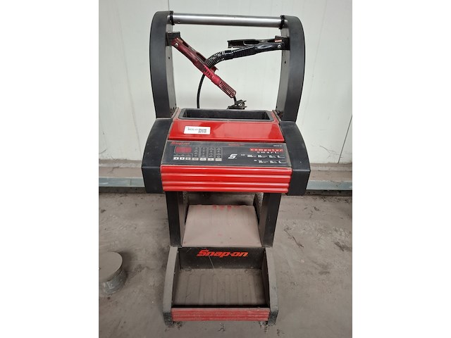 Acculader snap-on, eebc500-int - afbeelding 1 van  4