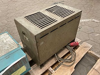 Acculader - afbeelding 1 van  6