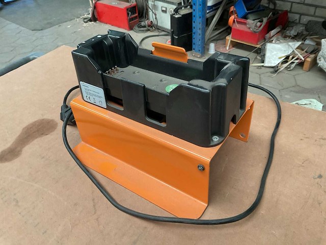 Acculader - afbeelding 2 van  4