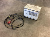 Acculader - afbeelding 2 van  3