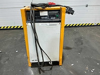 Acculader - afbeelding 1 van  6