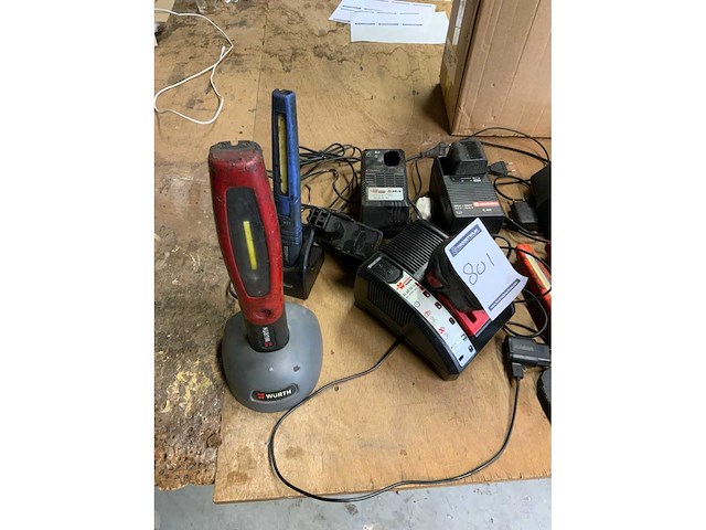 Acculaders en zaklampen - afbeelding 2 van  4