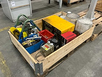 Acculaders, knijptang en divers - afbeelding 4 van  10