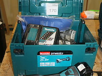 Accumultitool makita dtm52 met 3 ah accu en acculader in mbox. - afbeelding 2 van  2