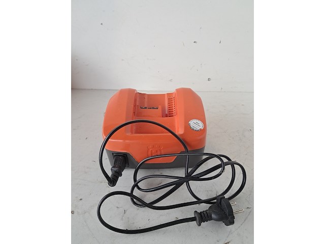 Accupakket (2 accu's incl. lader) - afbeelding 8 van  13