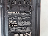 Accupakket 2x12.0ah/22v accu 1x lader hilti hilti, bouwjaar 2024 - afbeelding 3 van  5
