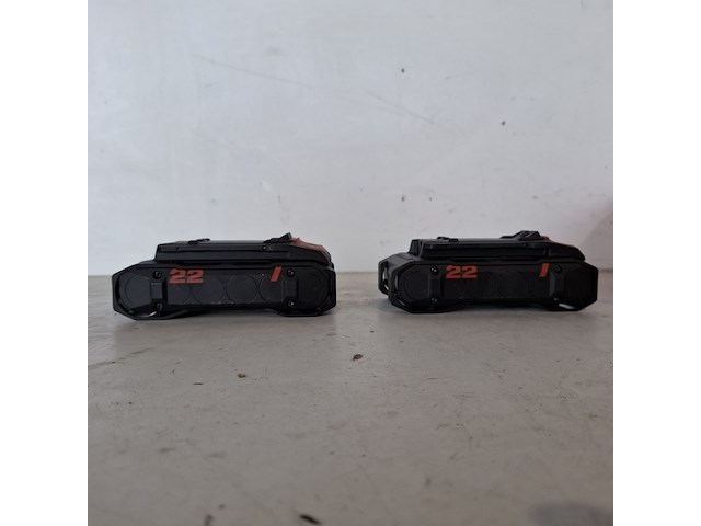 Accupakket 2x4,0ah/22v accu 1x lader hilti hilti, bouwjaar 2022 - afbeelding 2 van  5