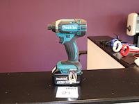 Accuschroefmachine makita dtd152 met 5.0ah 18v accu.