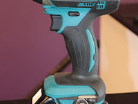 Accuschroefmachine makita dtd152 met 5.0ah 18v accu. - afbeelding 2 van  2