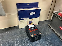 Accuzuur hevelaar en 1 accu - afbeelding 1 van  3